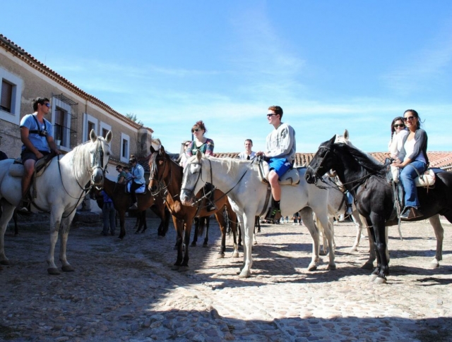 Dia a caballo entre amigos